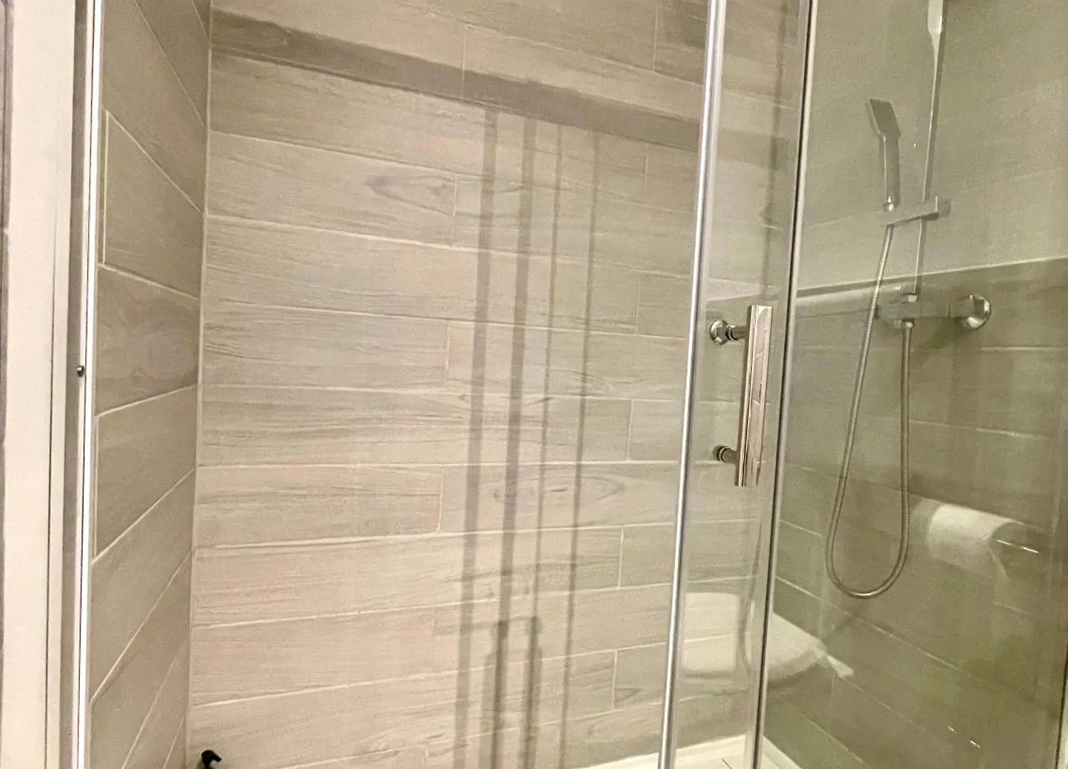 Manuzio Suites Venezia - Free Parking Mestre 0*,