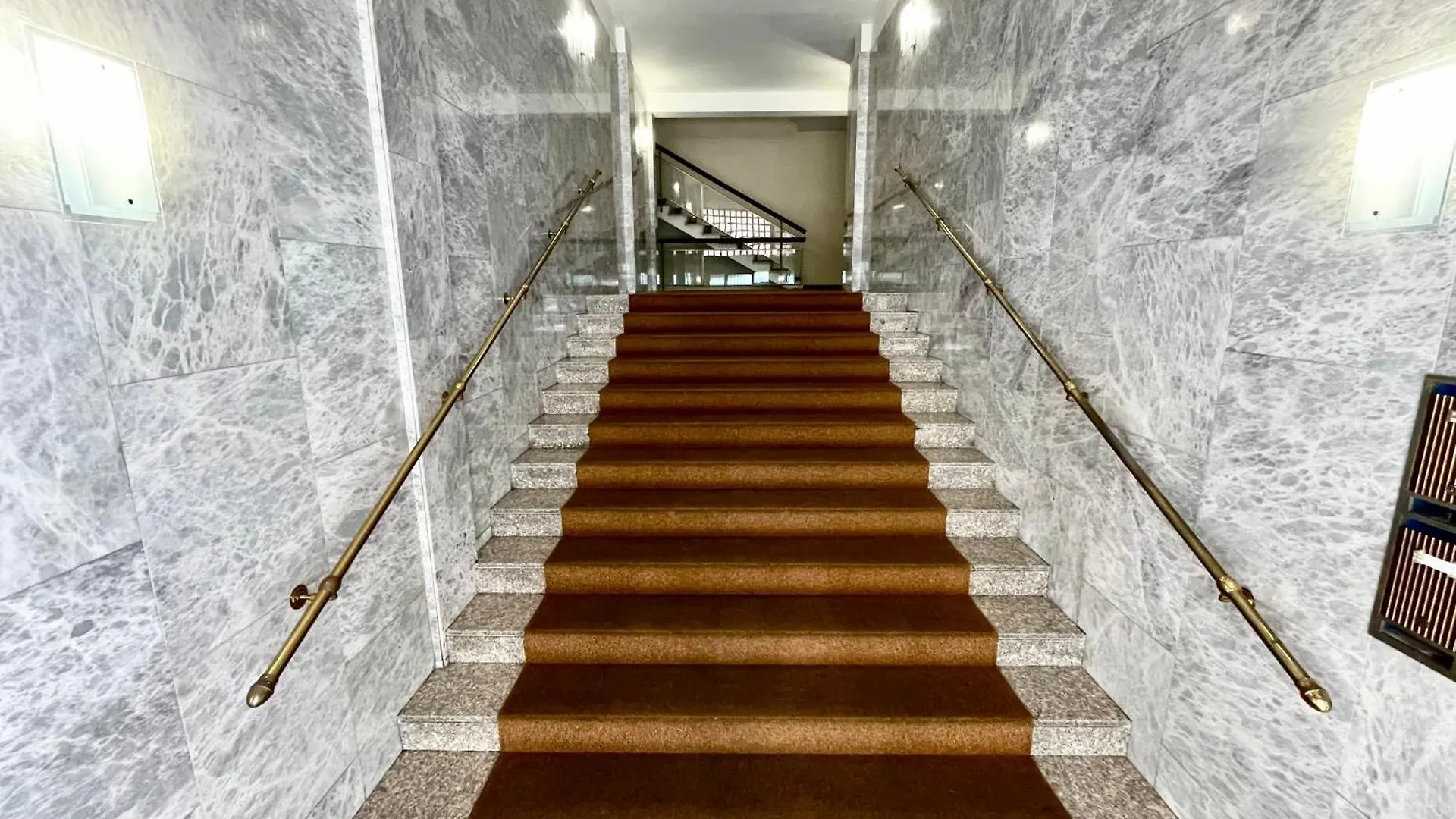 Manuzio Suites Venezia - Free Parking Mestre Apartment