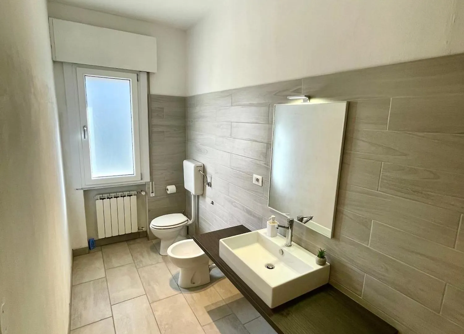 Manuzio Suites Venezia - Free Parking Mestre 0*,