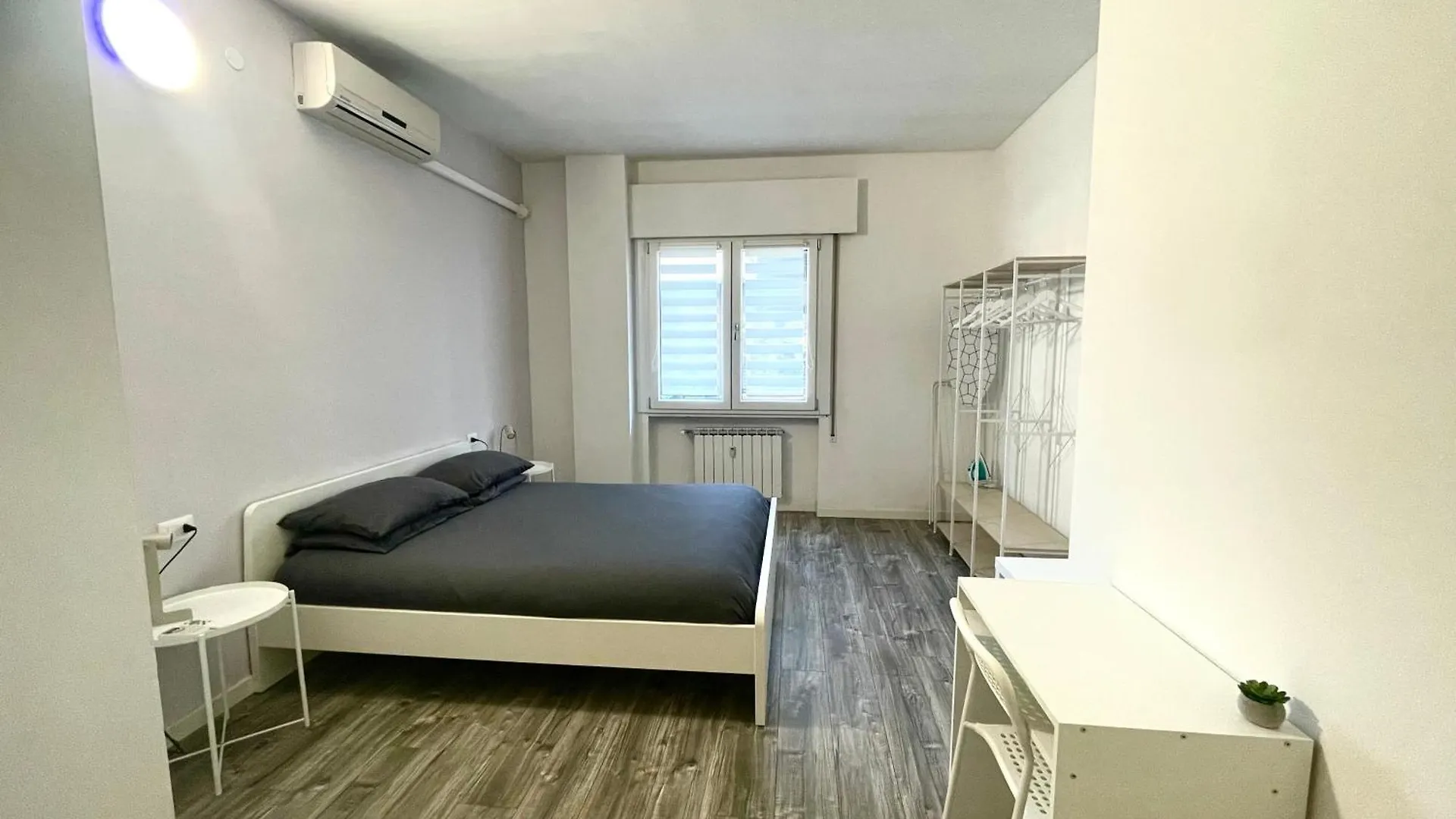 Manuzio Suites Venezia - Free Parking Mestre